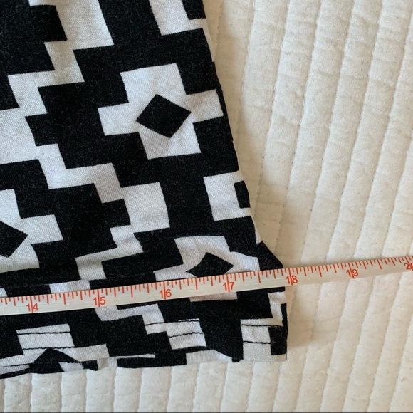 Macbeth Collection Tank xs - Picture 9 of 10